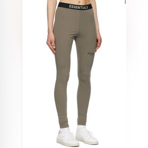 ESSENTIALS | Fear of God Taupe Leggings